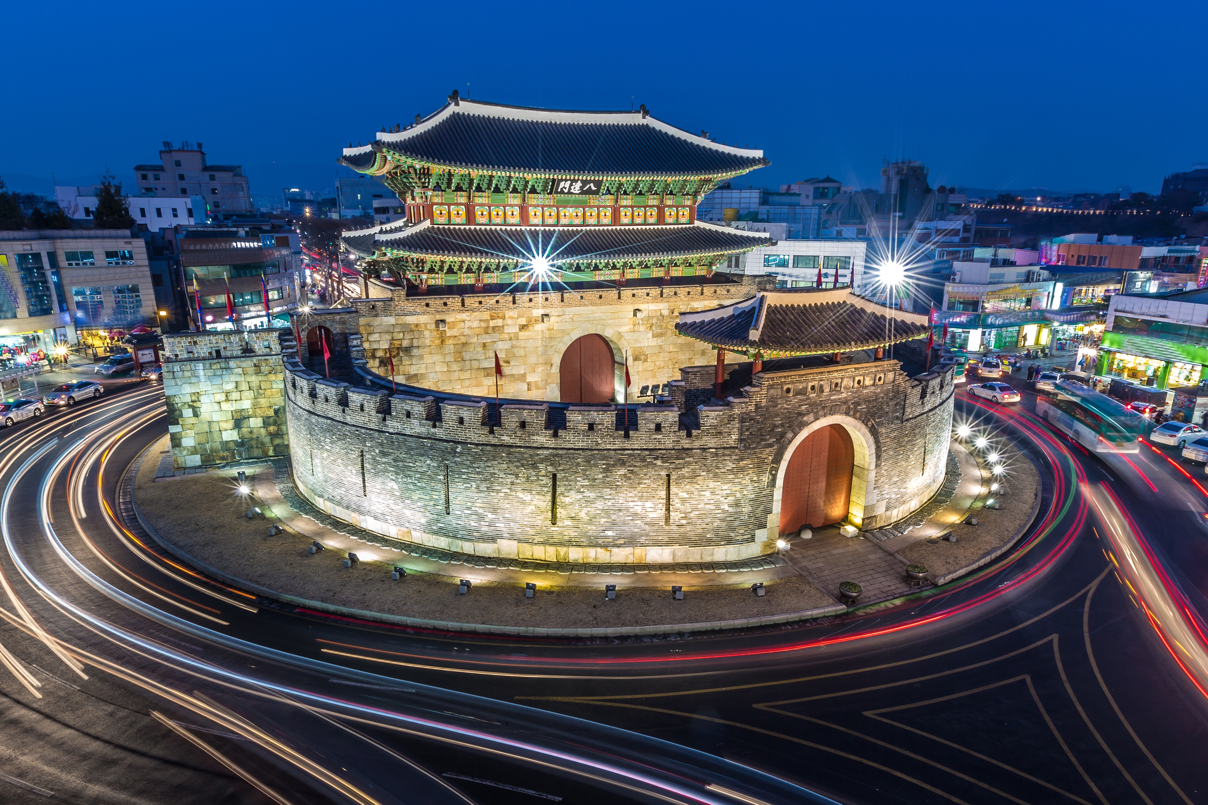 suwon paldalmun gate.jpg