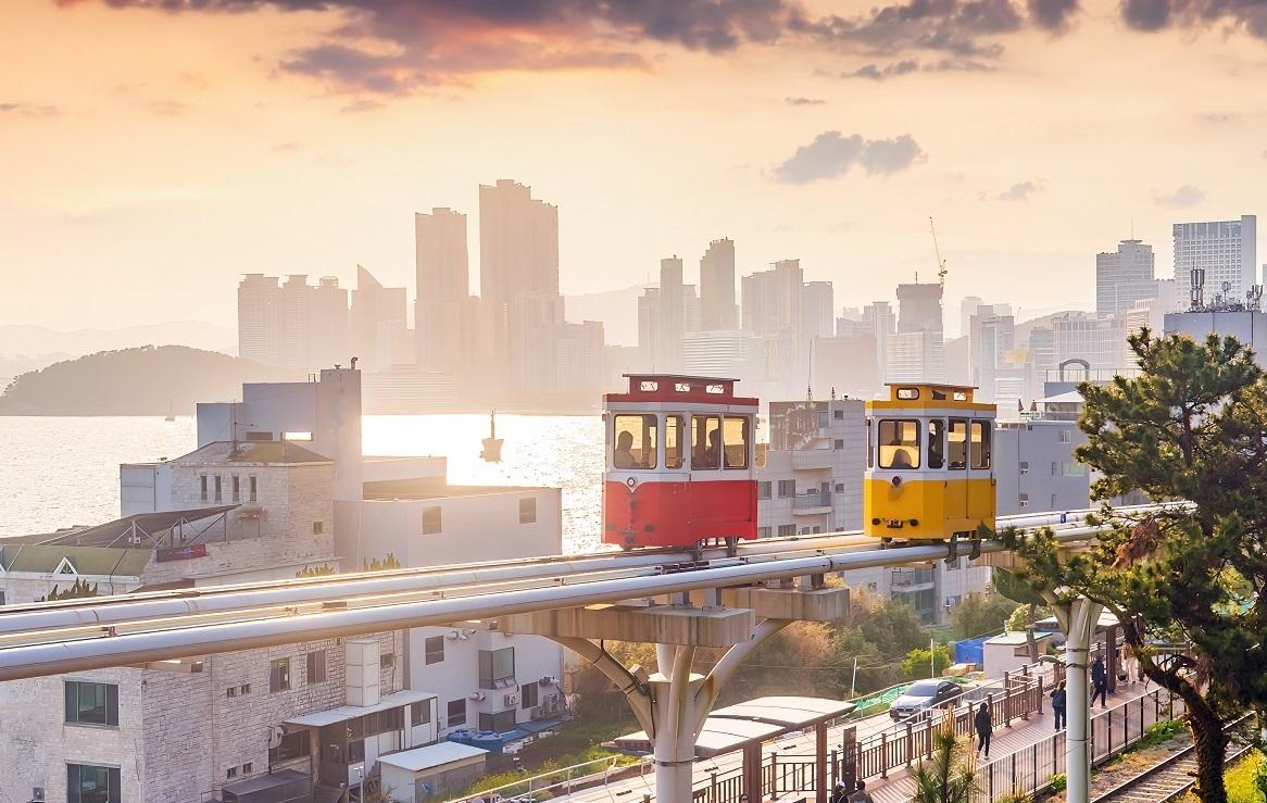 Busan Capsule Train 3-1.jpg