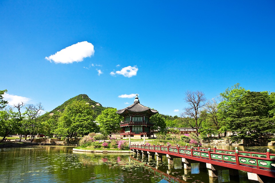 seoul gyeongbok-palace-4.jpg